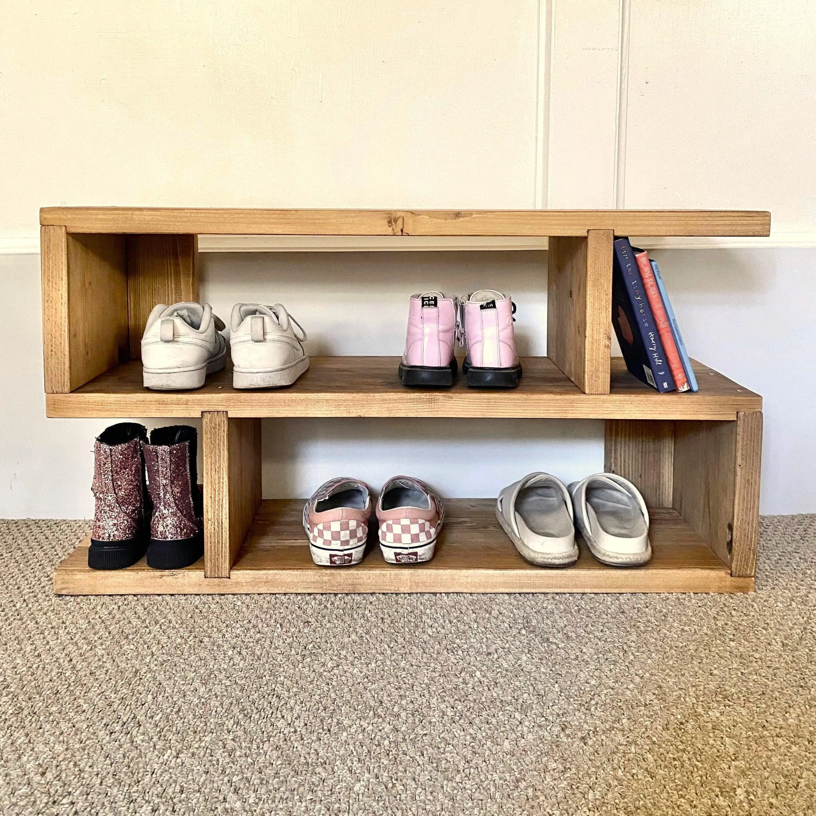 ANA: Reclaimed Wooden Shoe Rack