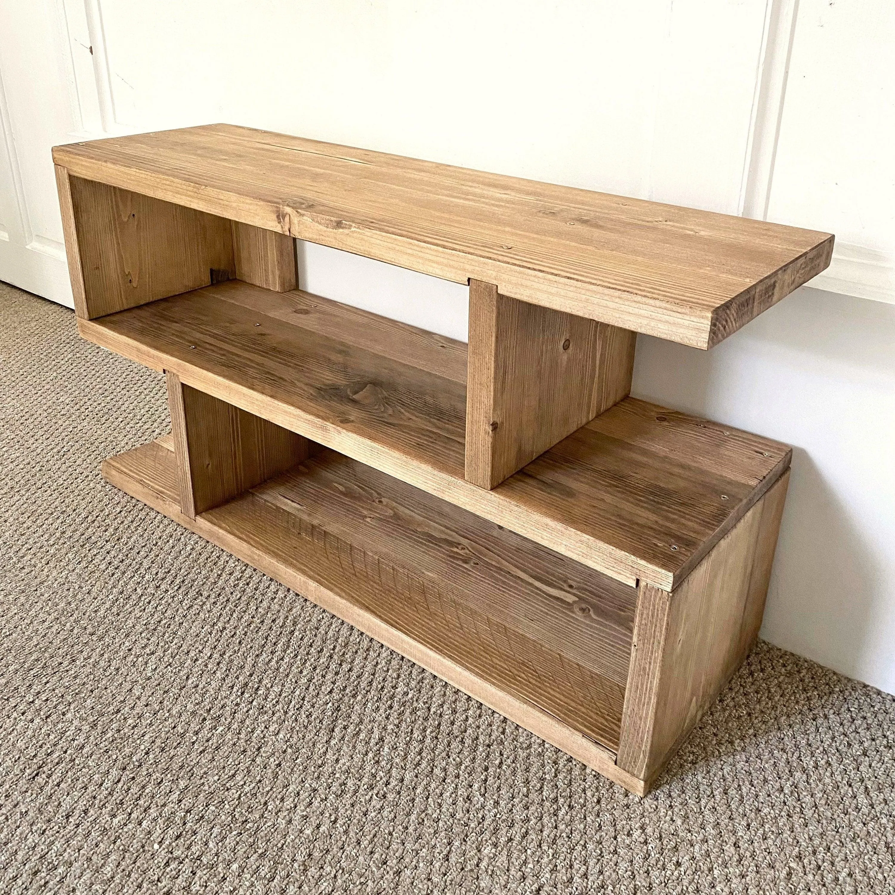 ANA: Reclaimed Wooden Shoe Rack
