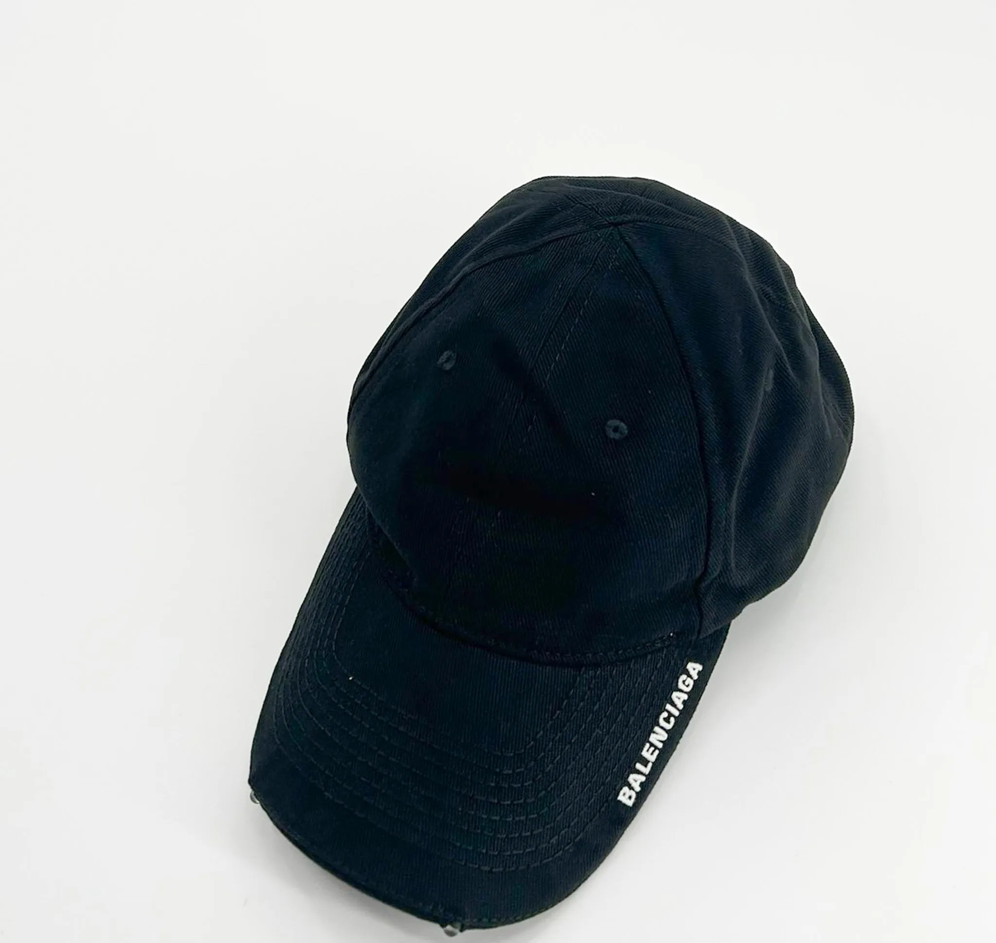 Balenciaga Berretto LED Light Hat - Black