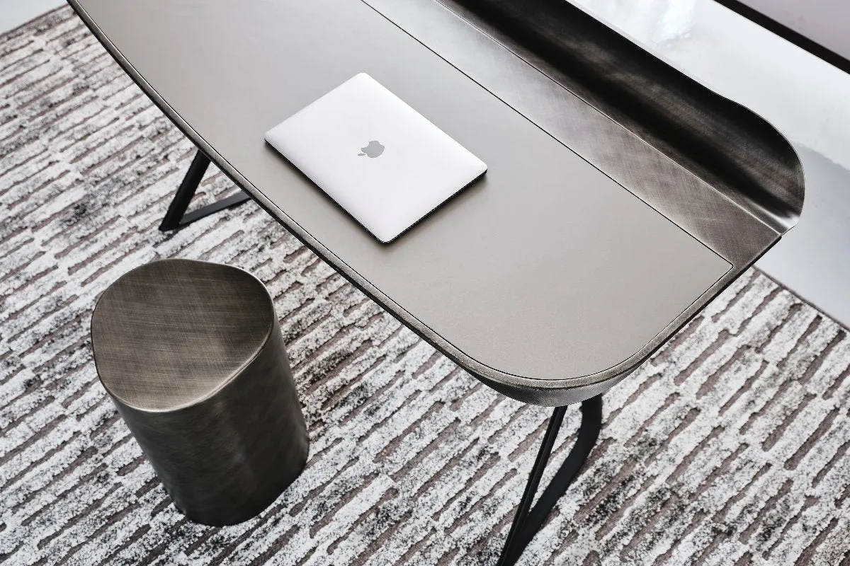 COCOON Leather Desk