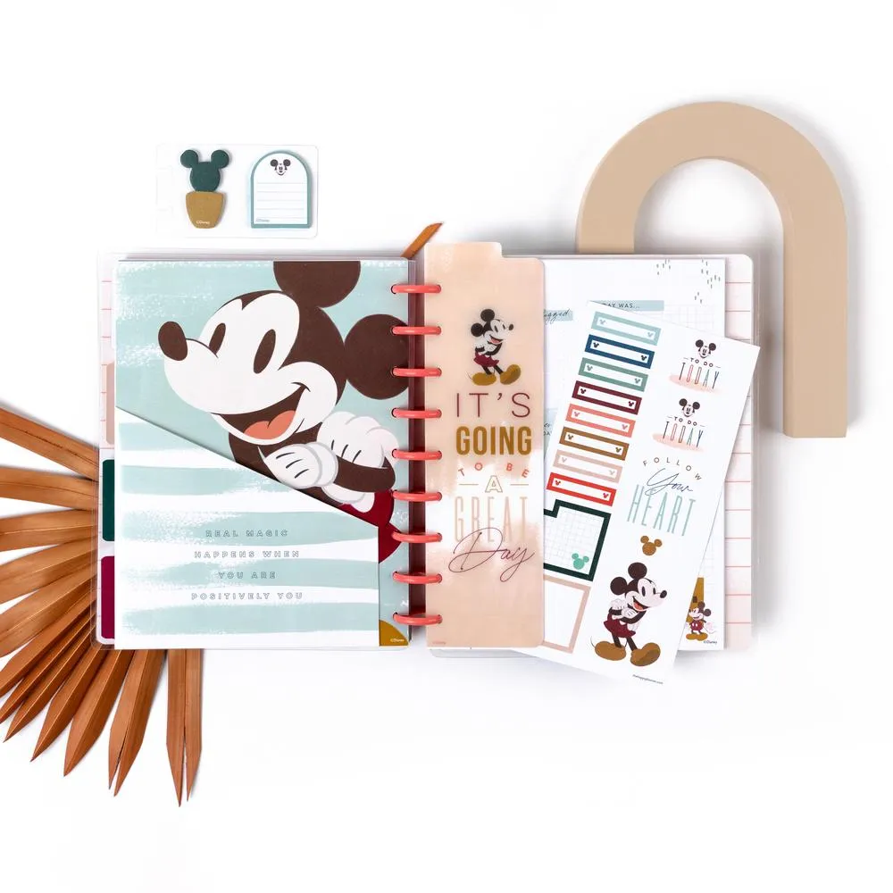Disney © Oasis Mickey Classic Accessory Pack