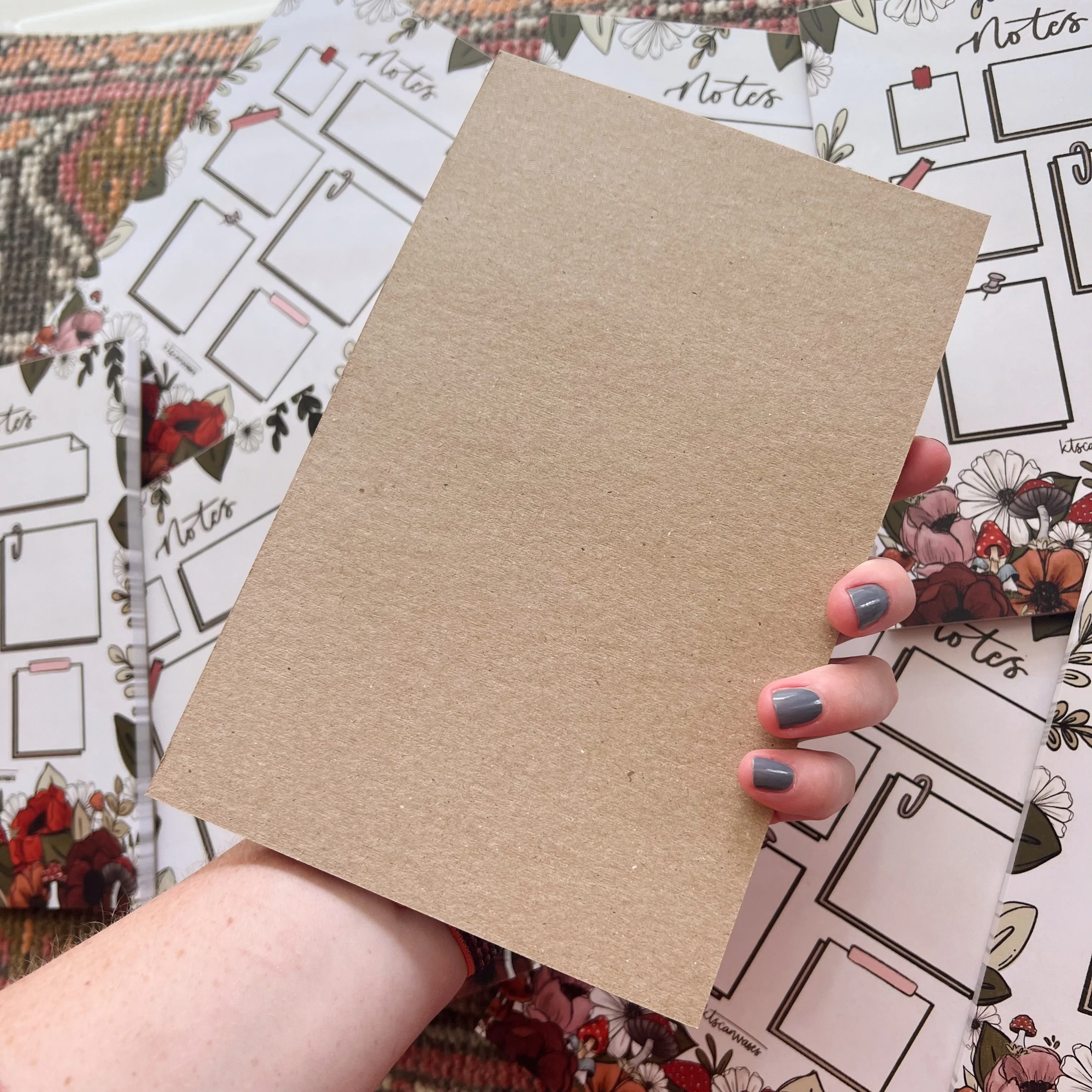 Forest Floral Notepad 50 pages (5.5 x 8.5 in.)