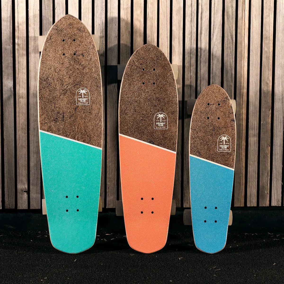 Globe Blazer XL Coconut Mandarin 36" Skateboard Complete