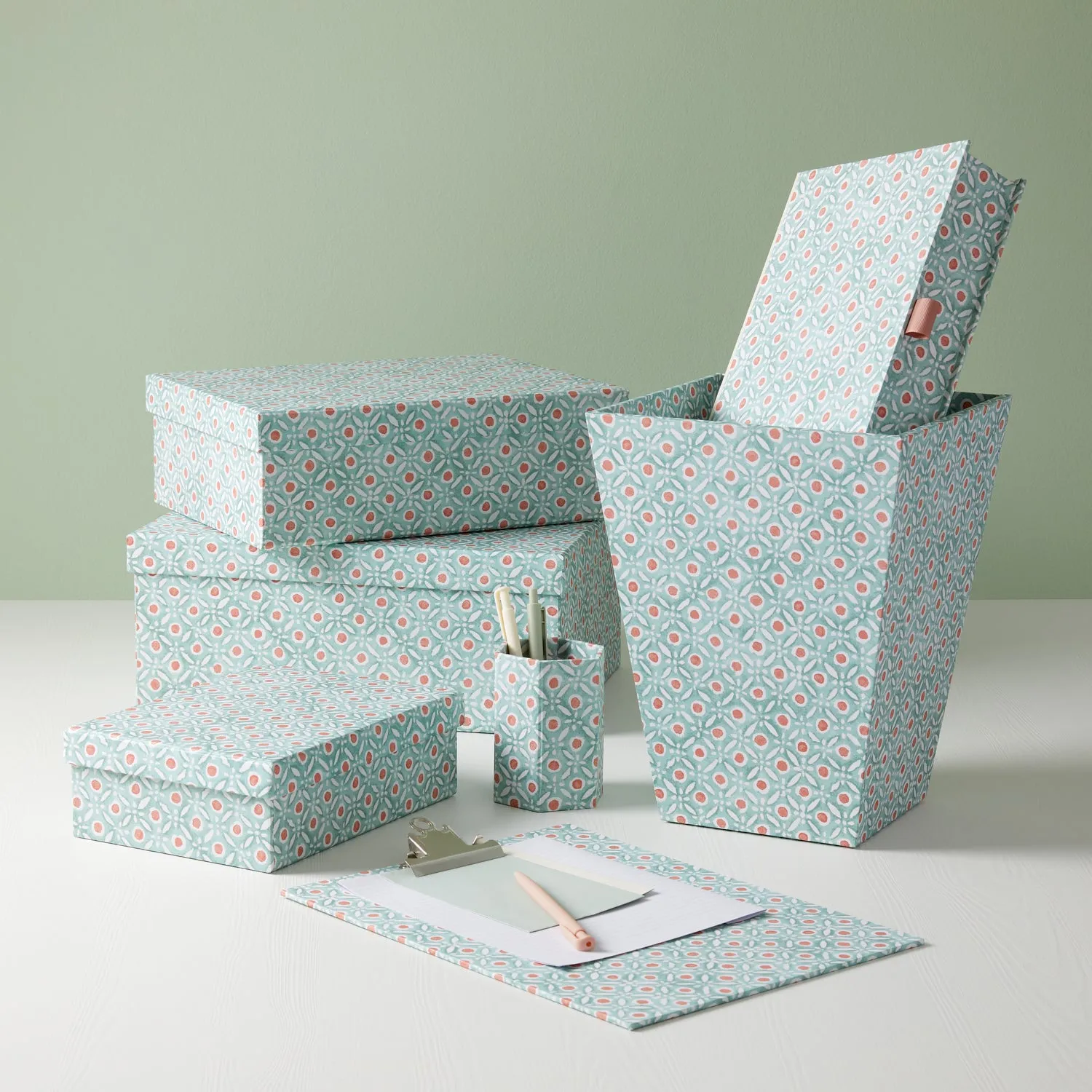 Lever Arch Folder Batik Dots Coral/Aqua