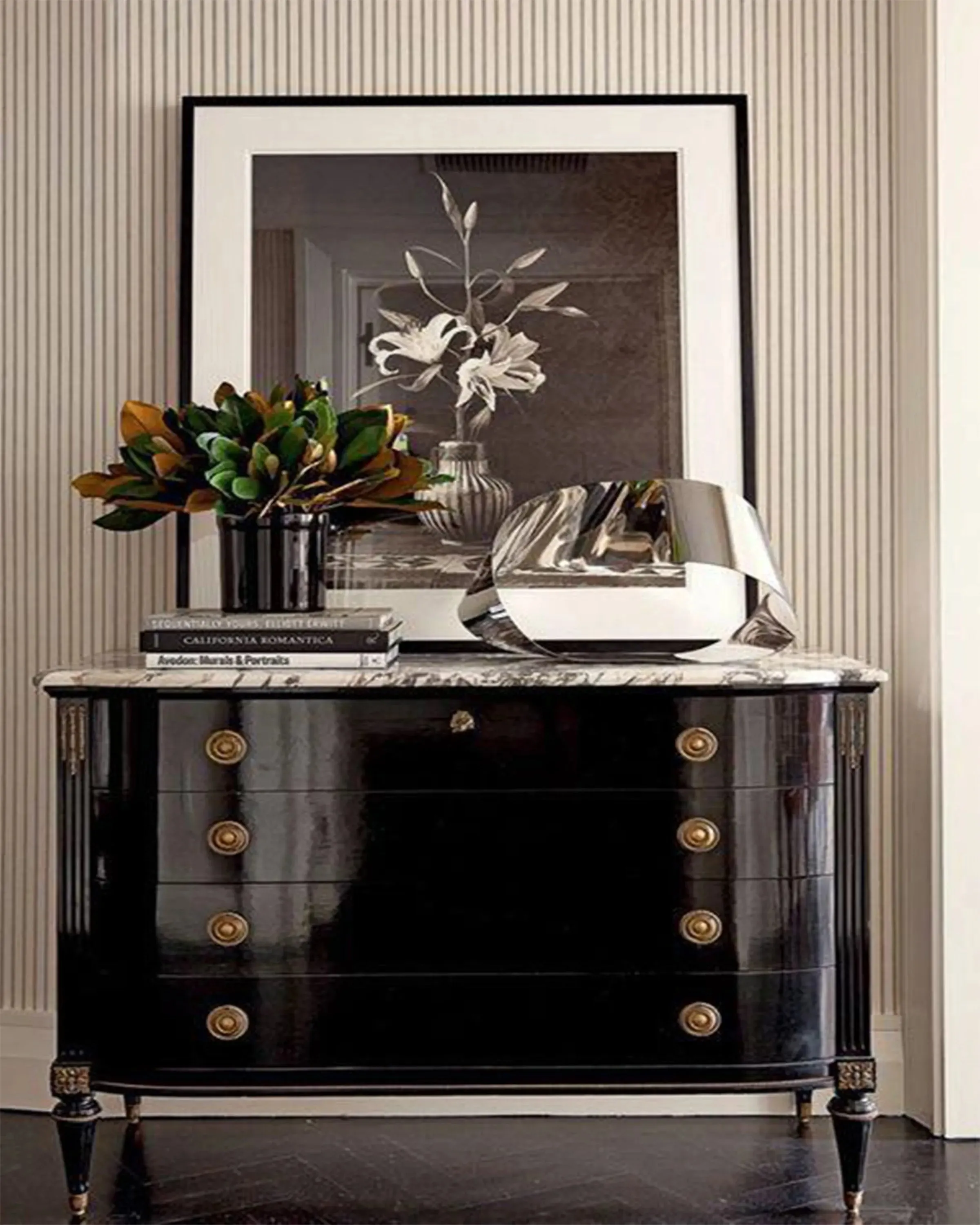 MYLO CLASSIC SIDEBOARD CABINET