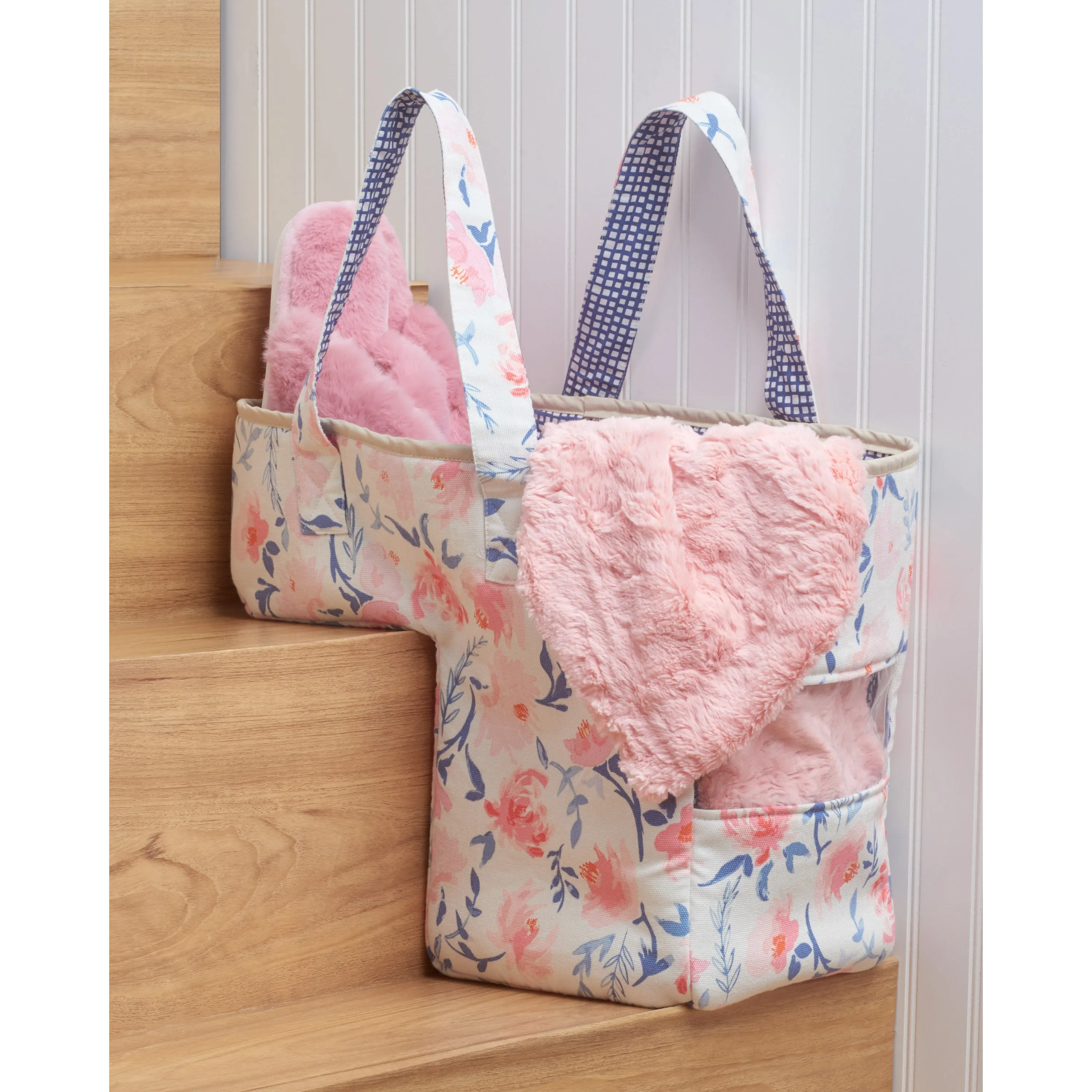 Simplicity pattern 9572 Storing and Organizers
